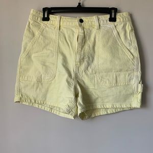 Universal Thread Mid Rise Pastel Yellow Jean Shorts Size 8/29